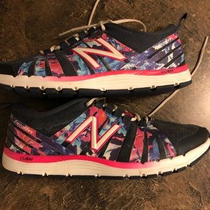 Women’s New Balance size 7